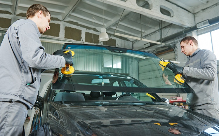 $100 Cash Back Auto Glass Repair Orlando, FL